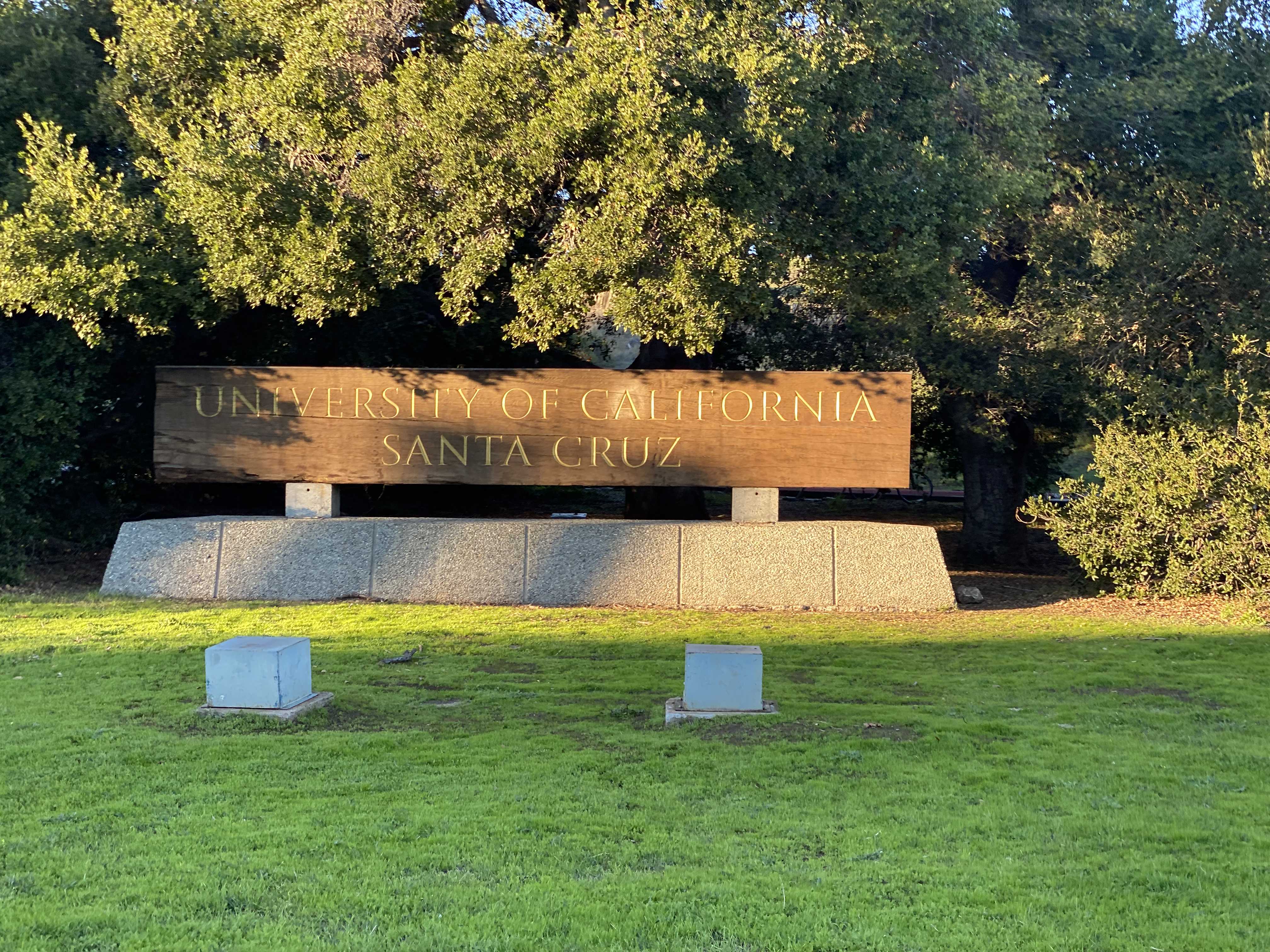UC Santa Cruz Entrance